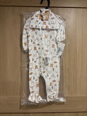 Wrangler Onesie with Hat
